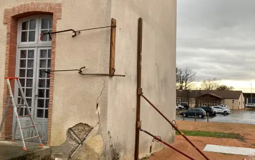 R&eacute;novation mur b&acirc;timent communal