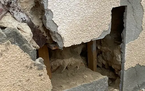 R&eacute;novation mur b&acirc;timent communal