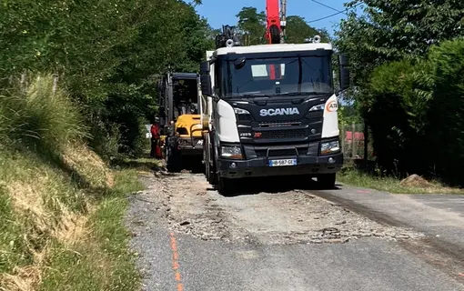 Impasse de la Dore (Les Paccauds), reprise de chauss&eacute;e